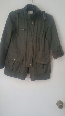 Women's Rain coat size small from Joei