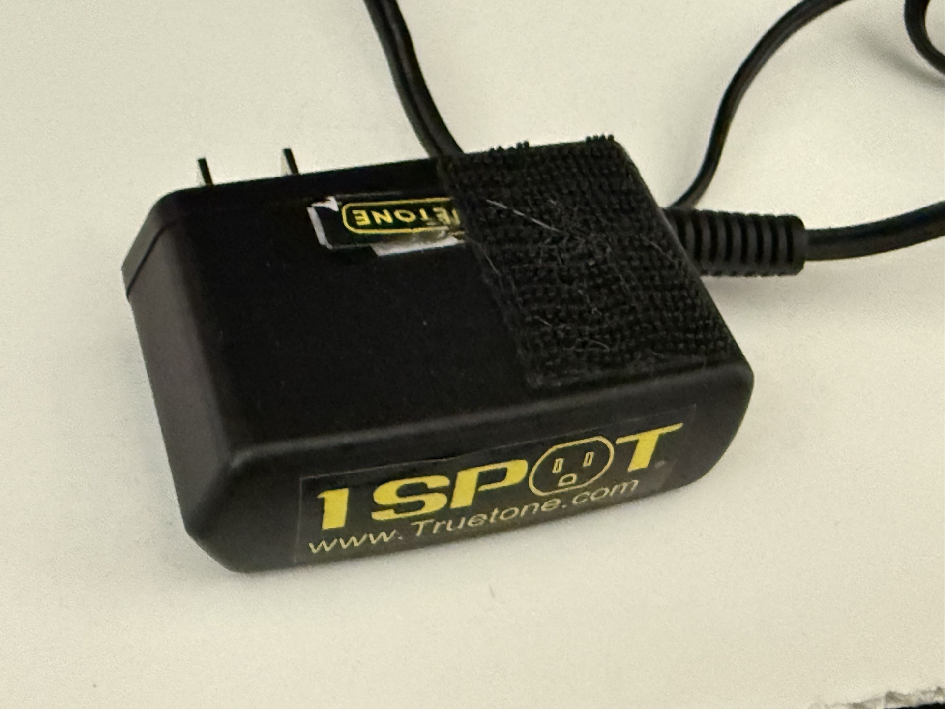 1 Spot Truetone Power Supply