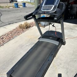 NordicTrack S45i Treadmill 