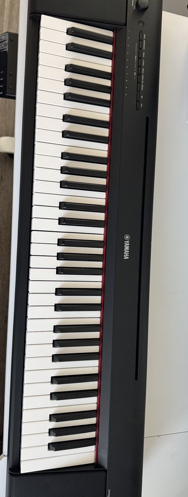 Yamaha 61 Key Keyboard 