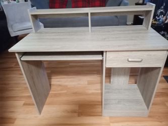 COMPUTER DESK  / GRAY