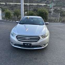 2013 Ford Taurus
