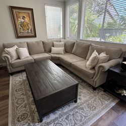 Corner Sectional Couch - Beautiful Custom Designed 