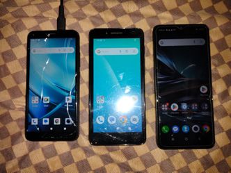 Cellphone Deal $80 for ALL THREE (Single $30)