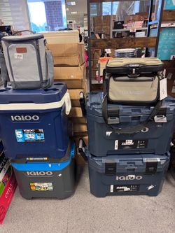 Igloo Latitude Qt Roller Cooler