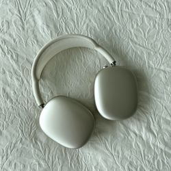 Apple AirPods Max Starlight (Silver Tone) – Excellent Condition, Case + Cable, OBO