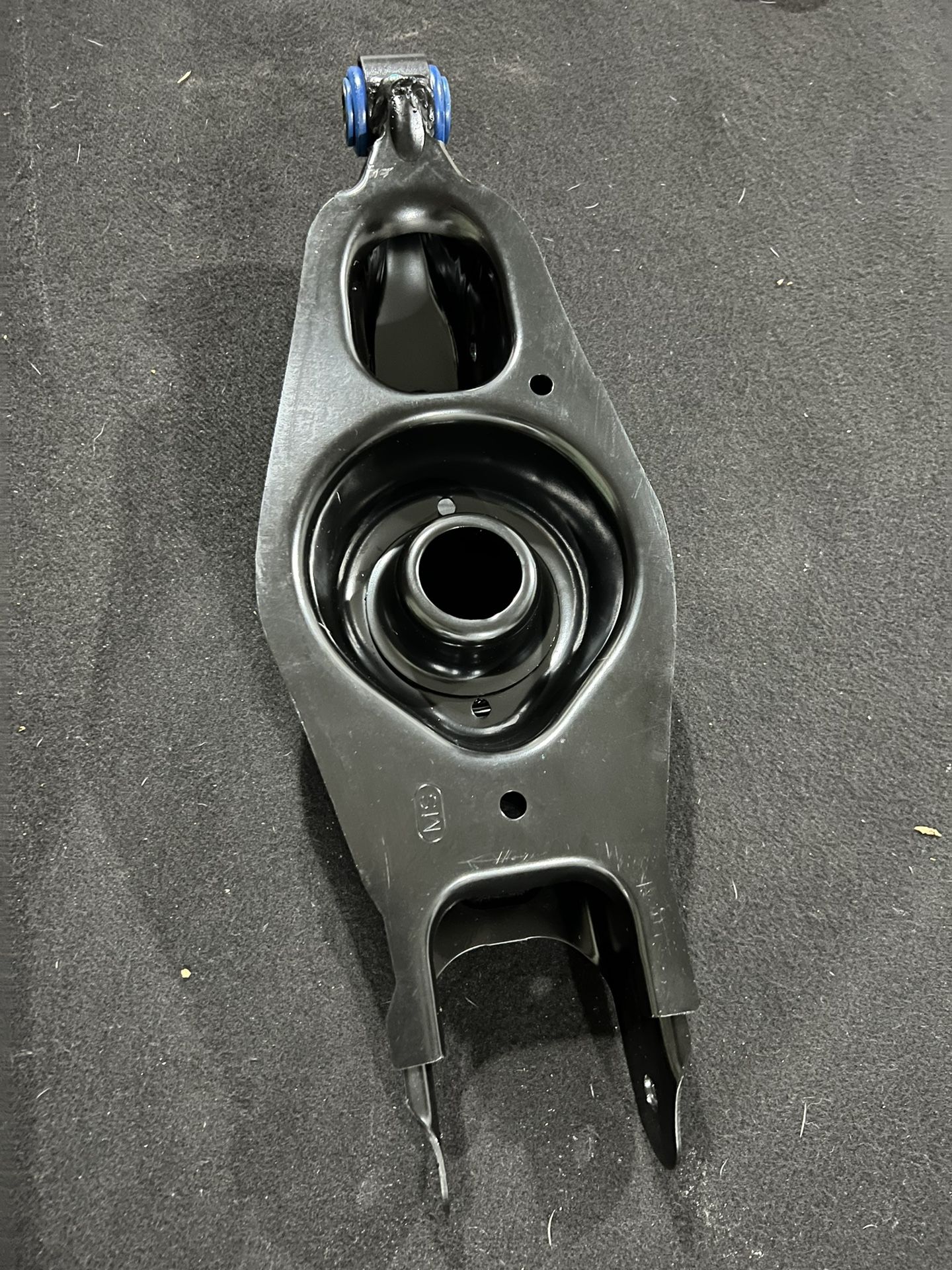 2011-2014 DODGE CHALLENGER Rear Lower Control Arm