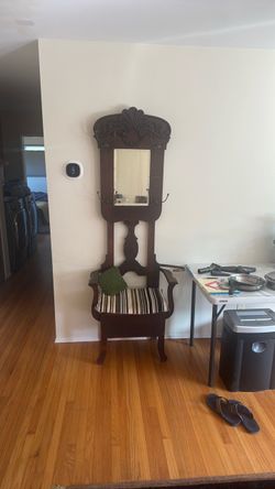 Vintage hall tree
