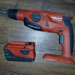  Hilti TE 2-A22 cordless rotary hammer drill.