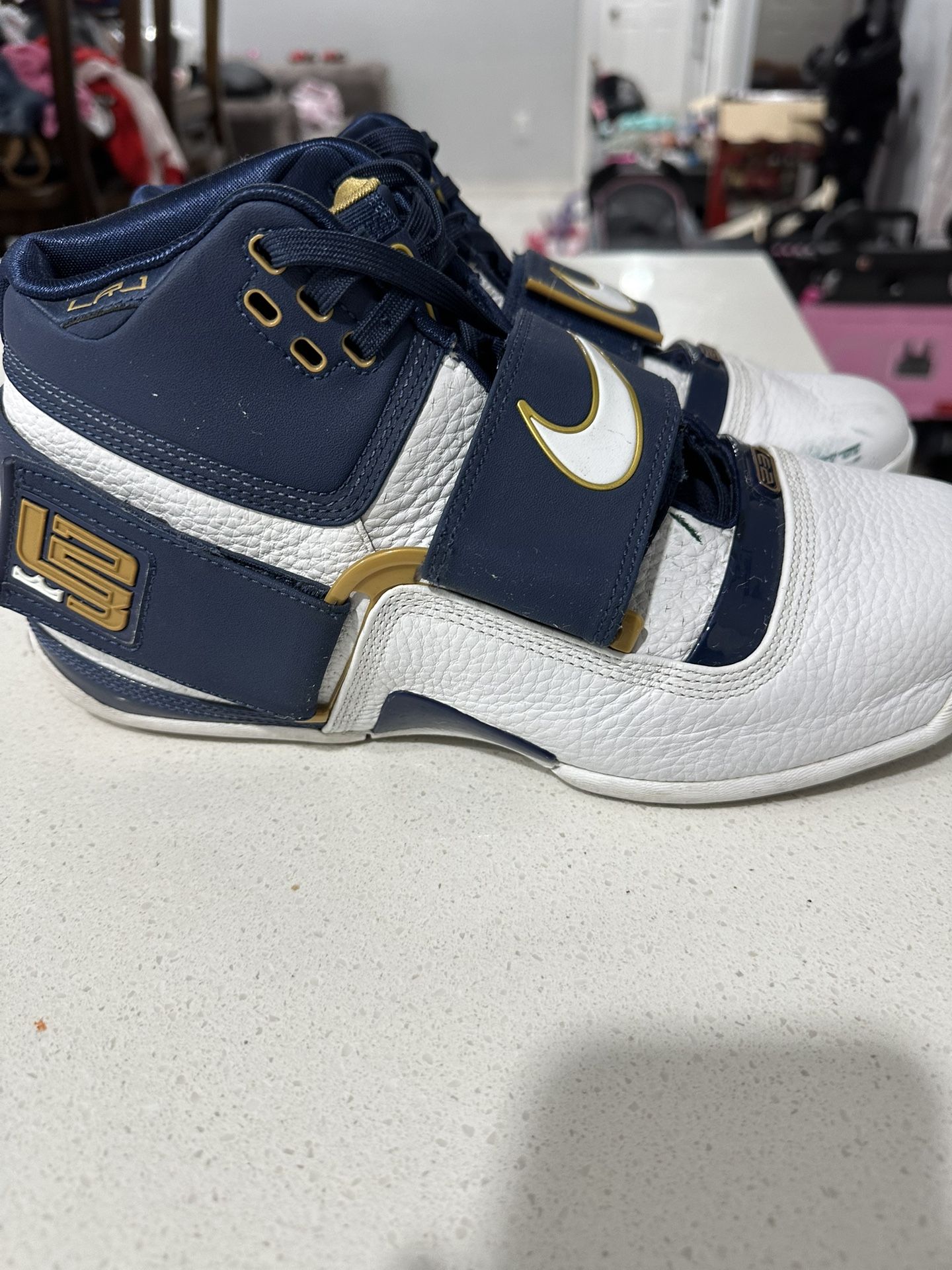 Nike LeBron