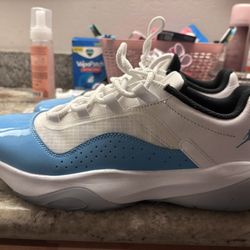Jordan 11 Cmft University Blue 