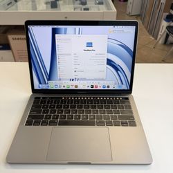 MacBook Pro Touchbar 16Gb Ram 512ssd battery cycle 73 🔥