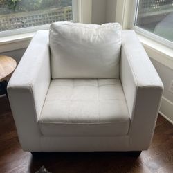 Free Leather White Chair