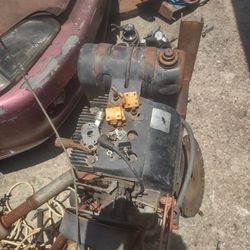  kohler engine16 horsepower  Concrete Saw 