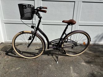 B’Twin Elops 320 Women’s 6-speed City Bike