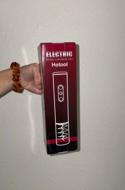 Wine opener