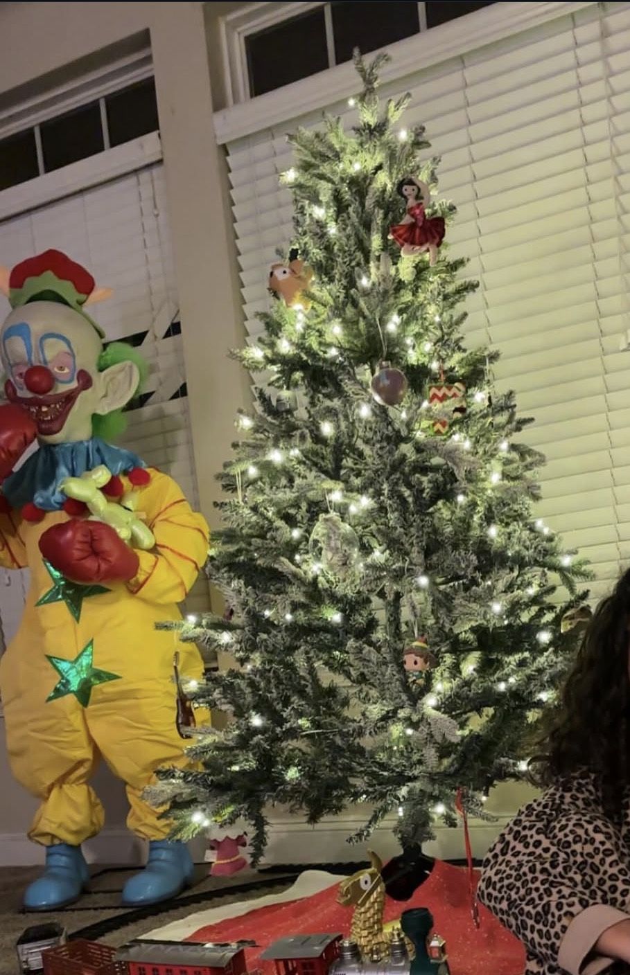 Pre Lit Christmas Tree 6ft