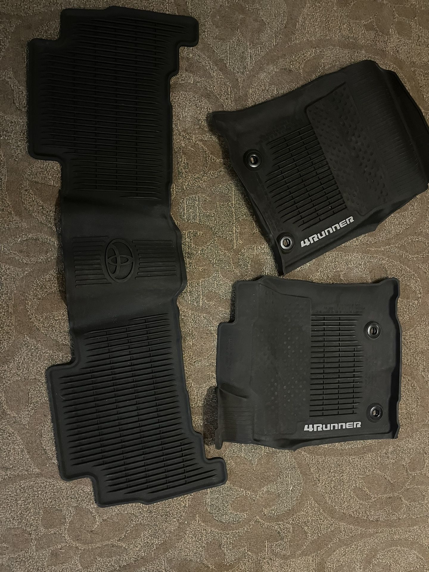 2020 Toyota 4Runner Floor Mats
