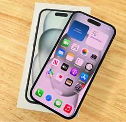 iPhone 15 regular 128gb carrier unlocked