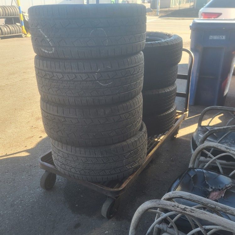 275 45 20 (4) High Tread Used Tires FREE Install KING TIRE1 1525 WILLIAM St SameDayService