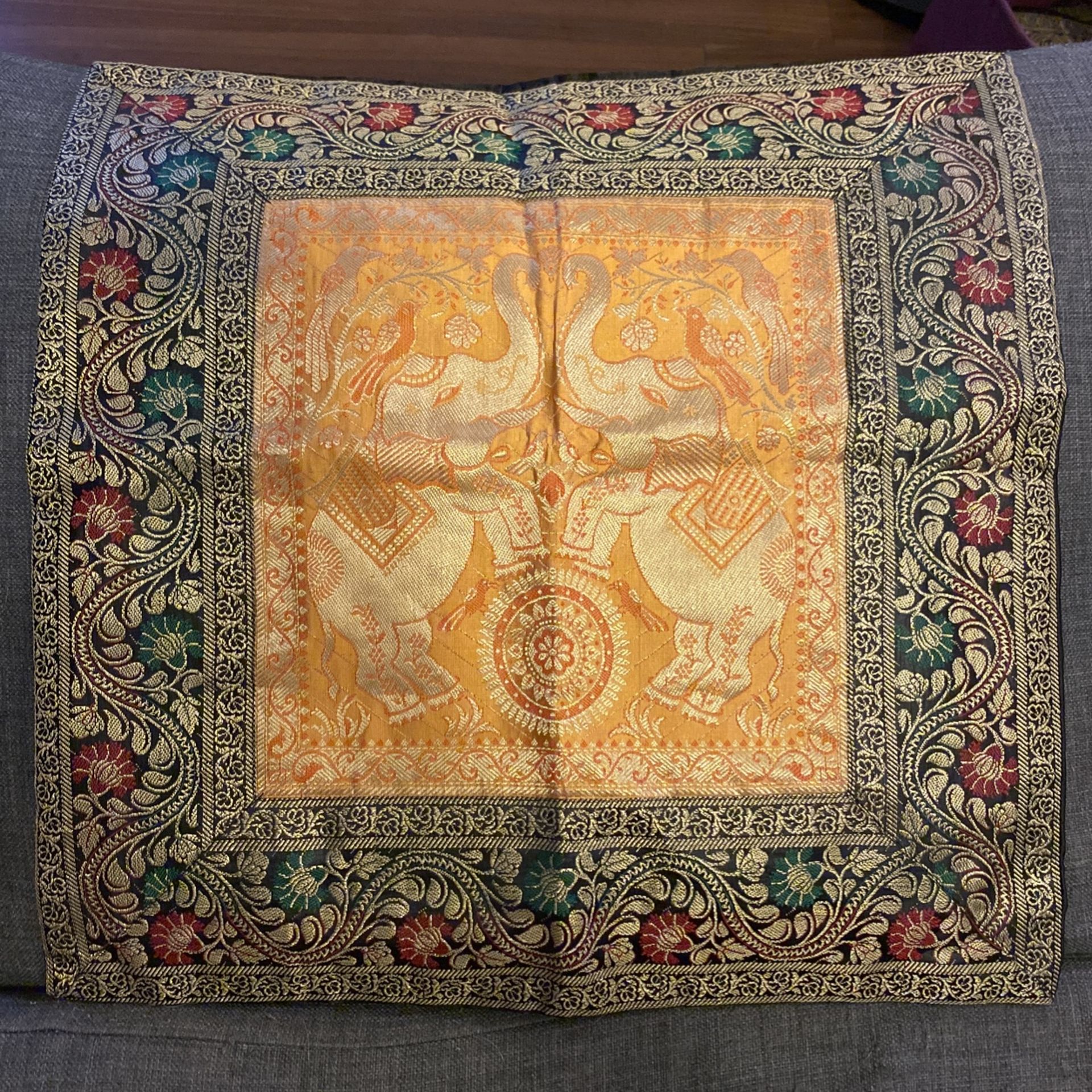 Indian Banarasi Bedspread Designer Embroidery Silk Brocade Work - Pure Silk with Pillow Covers