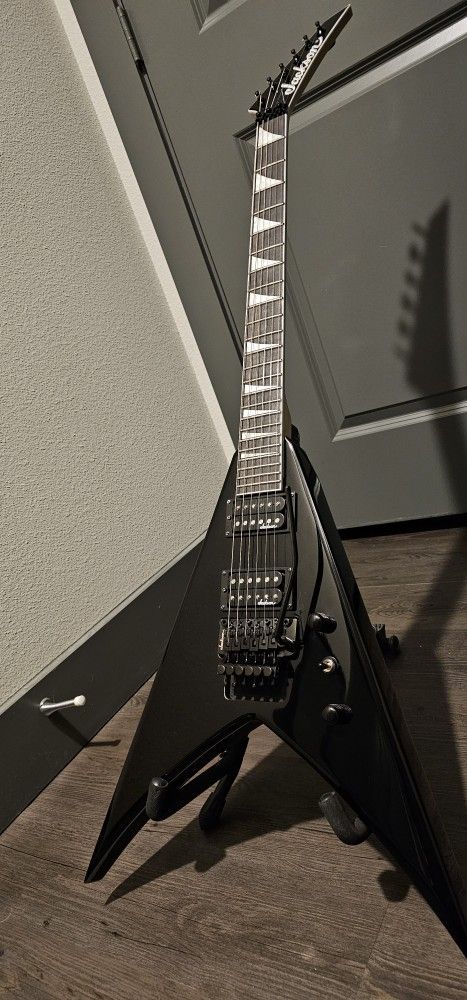 2022 Jackson - Flying V