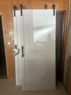 barn doors with lock