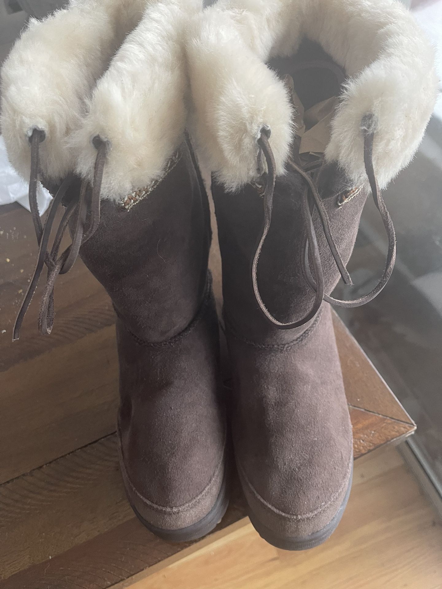 UGGS Boots 🥾 Size 9