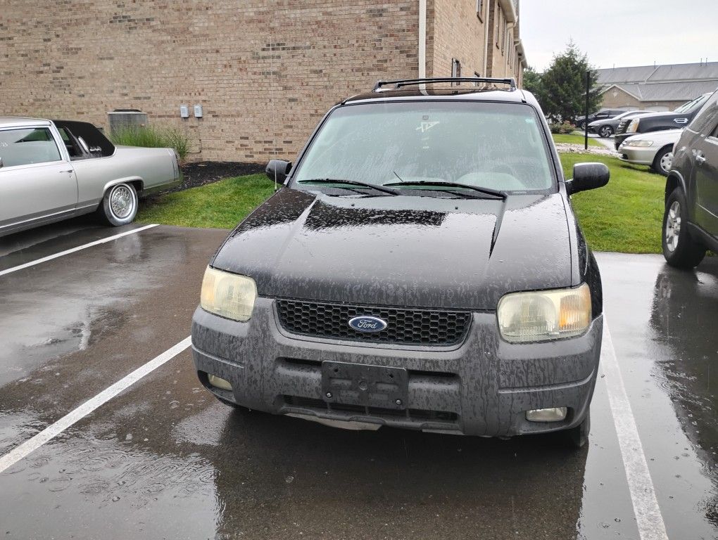 2003 Ford Escape
