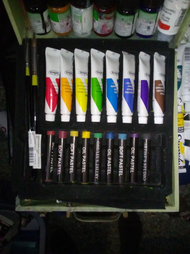 Art Supplies