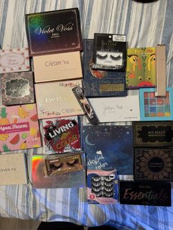 Bundle Of Pallets / Some New Some Used / New Eyes lashes / Check My Page / Firm Price 