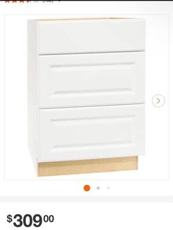 24 in kitchen cabinet