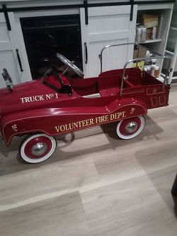 Vintage peddle car for sale