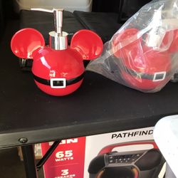 Christmas (Disney) Soap Dispenser (2)