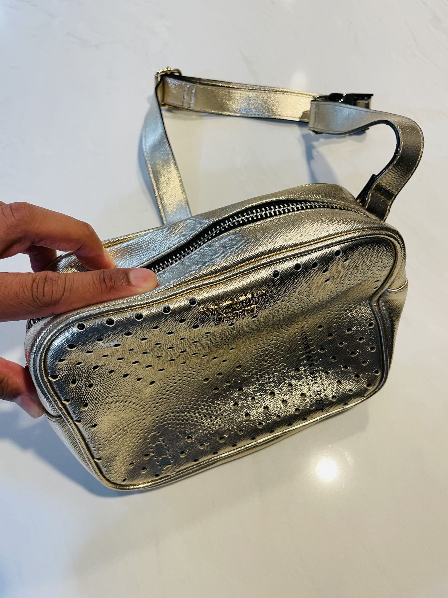 VICTORIA’S SECRET FANNY PACK (PURSE/BAG)