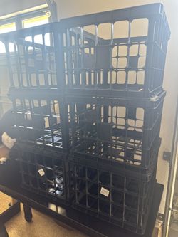 Plastic Crates (6)
