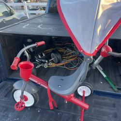 Radio flyer bike excellent condition $30 ready to use in n Lakeland 