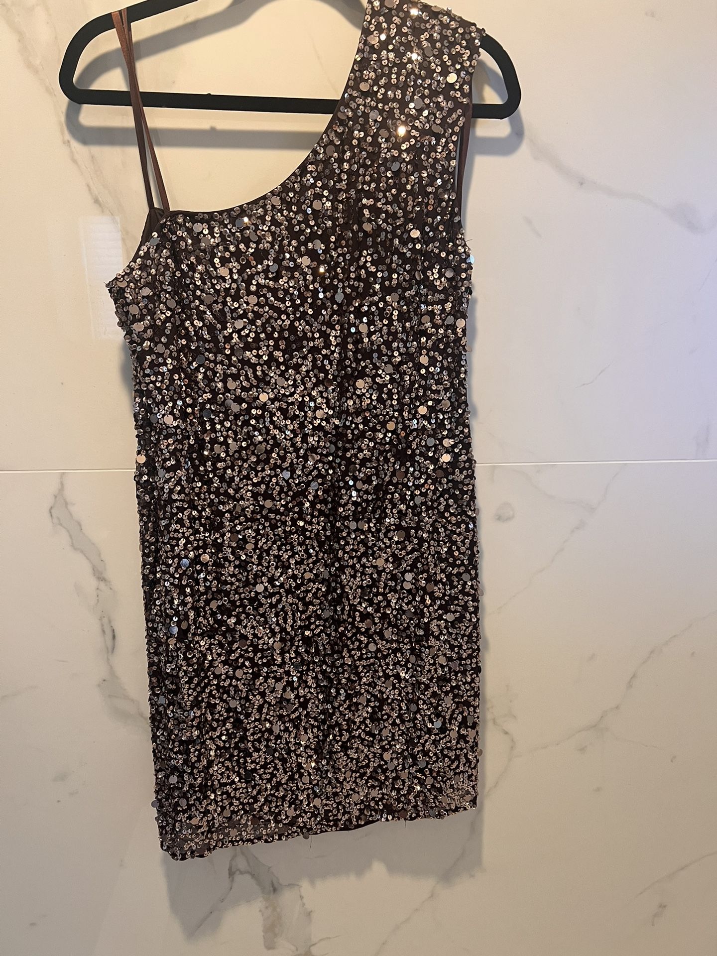 Dress, Cocktail Sequins Dress-Brown And sequins