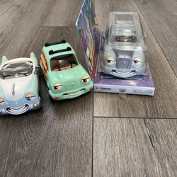 Chevron cars  15 dollars for all 3 cars 