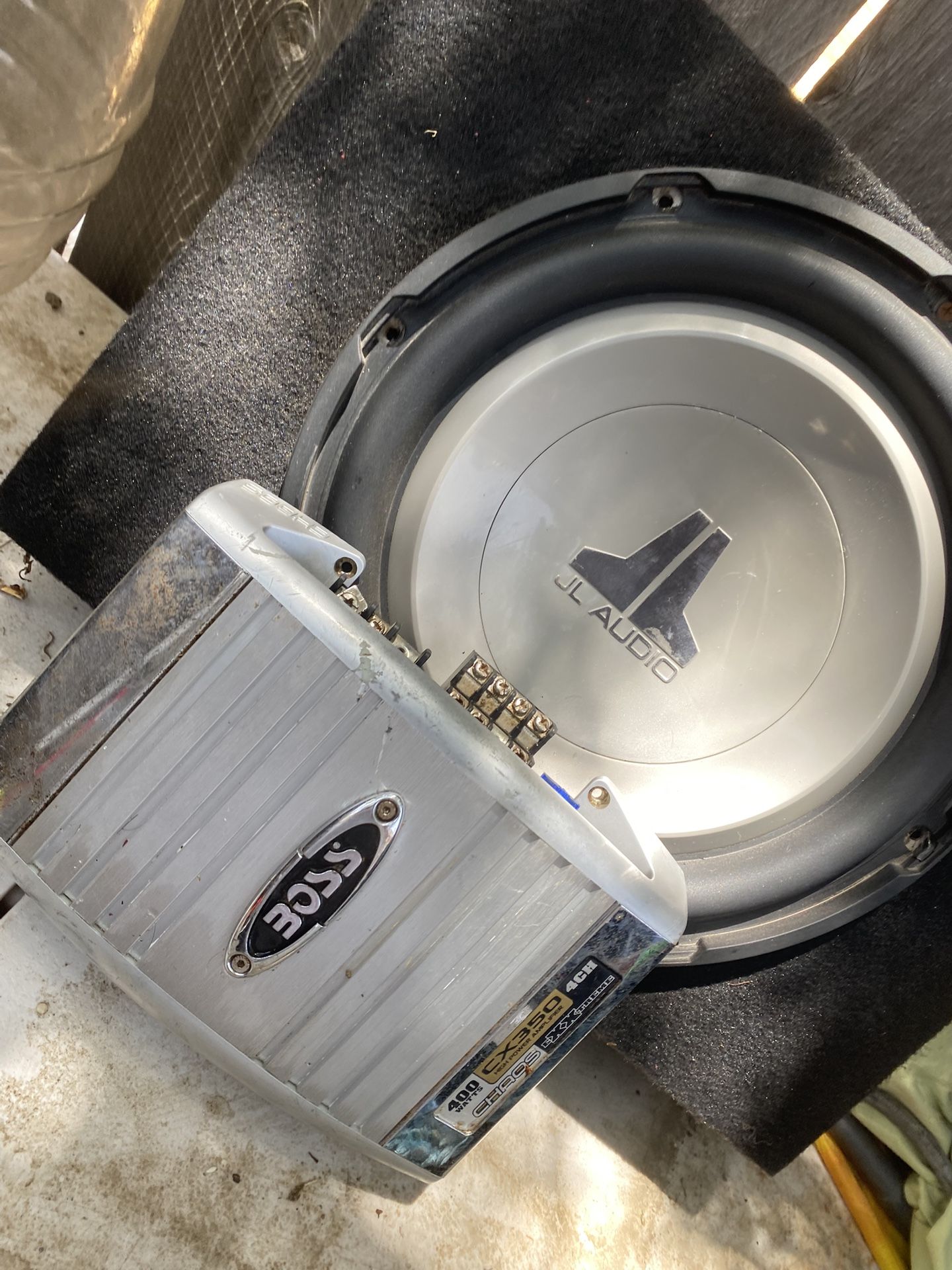 12W1v2.4a 12 inch subwoofer 🔊