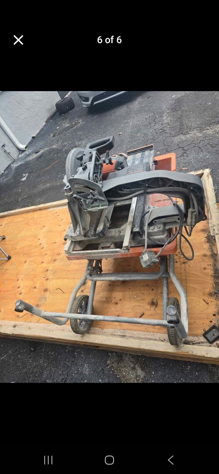 15 Amp 10 in. Wet Tile Saw with Portable Stand