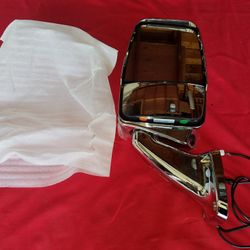   ## VELVAC MIRROR / HEATED/REMOTE👍👍