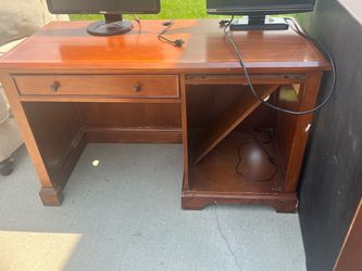 Wooden Desk with Hutch