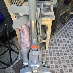 FREE - Kirby Vacuum (for parts OR you fix)