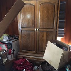 Beautiful TV entertainment center￼