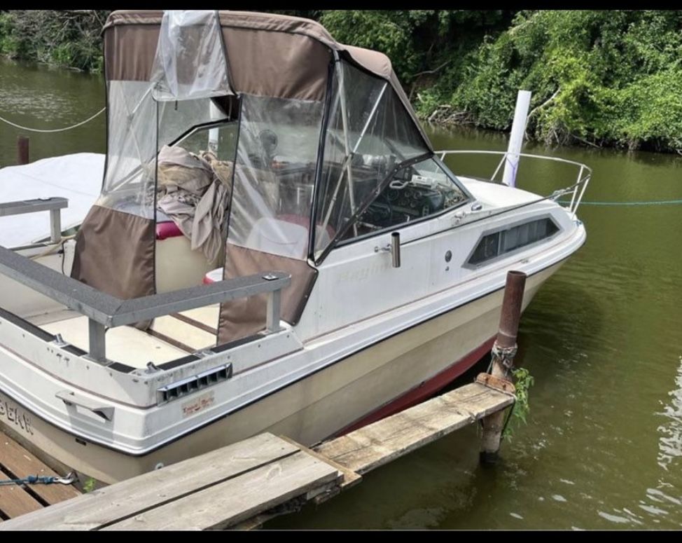 1982 Bayliner