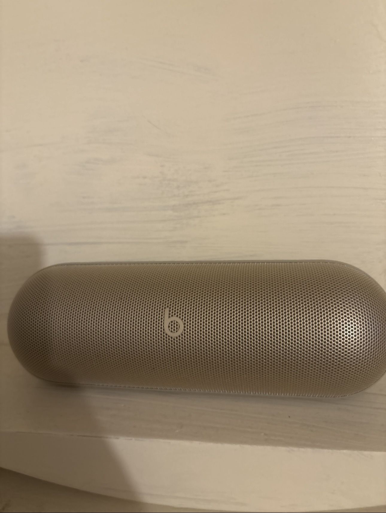 Beats Pill