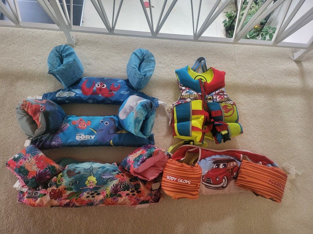 Swim Coast Guard Approved Kids Life Jackets 