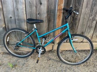 Specialized step through commuter bike