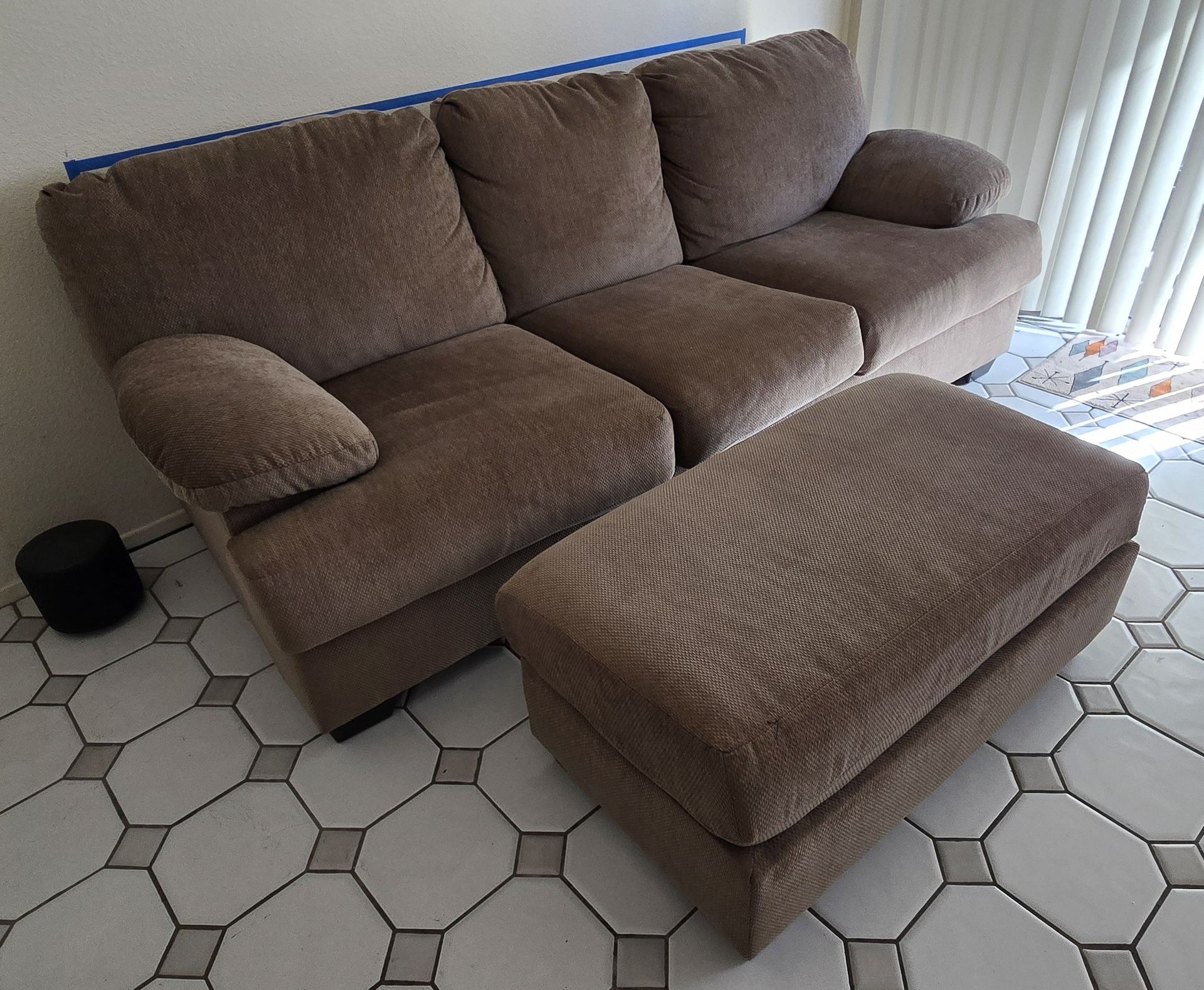 Sofa Bed Sleeper Pull Out – Queen Memory Foam Mattress with Ottoman